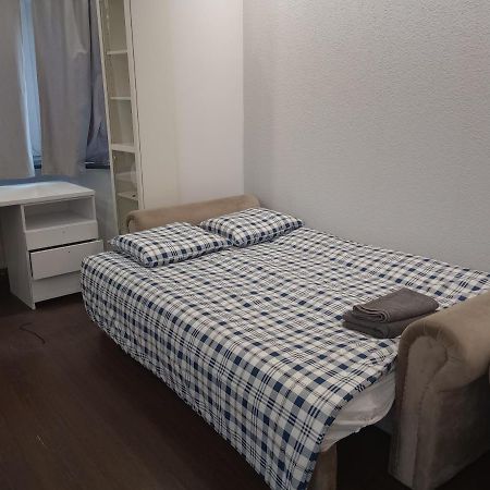 Bezagenta 2 Bedroom With Balcony Fast Wifi/Free Underground Parking Warschau Buitenkant foto