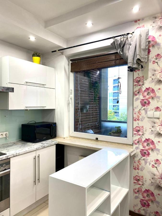 Bezagenta 2 Bedroom With Balcony Fast Wifi/Free Underground Parking Warschau Buitenkant foto