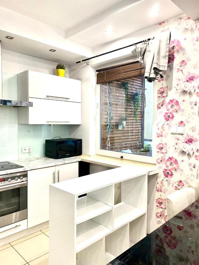 Bezagenta 2 Bedroom With Balcony Fast Wifi/Free Underground Parking Warschau Buitenkant foto